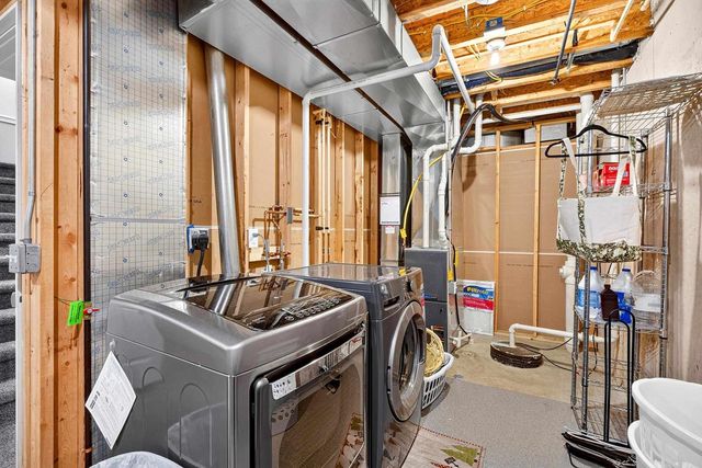 19 CORDELIA CRES, Madison, WI 53704