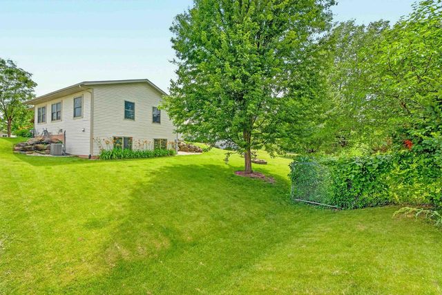 19 CORDELIA CRES, Madison, WI 53704