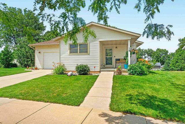 19 CORDELIA CRES, Madison, WI 53704
