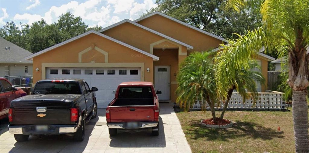 406 S LATONIA STREET, Kissimmee, FL 34741