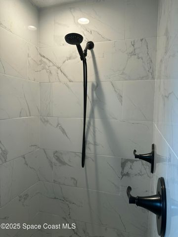 574 Dianne Drive, Melbourne, FL 32935