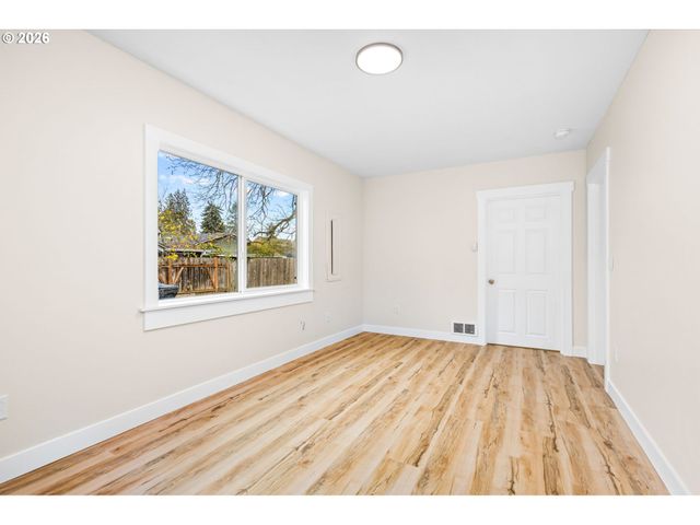 2245 JANE Dr, Salem, OR 97301