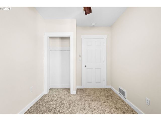 2245 JANE Dr, Salem, OR 97301
