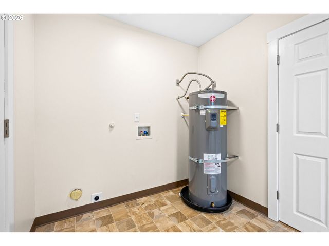 2245 JANE Dr, Salem, OR 97301