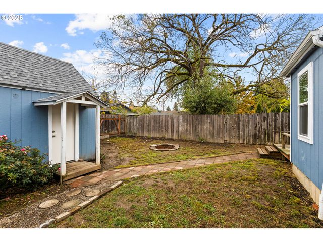 2245 JANE Dr, Salem, OR 97301