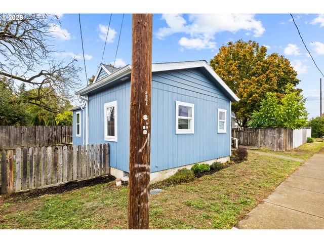 2245 JANE Dr, Salem, OR 97301
