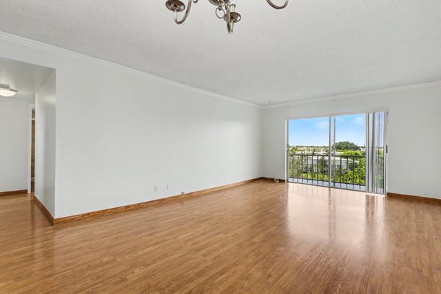 950 Hillcrest Drive 514, Hollywood, FL 33021