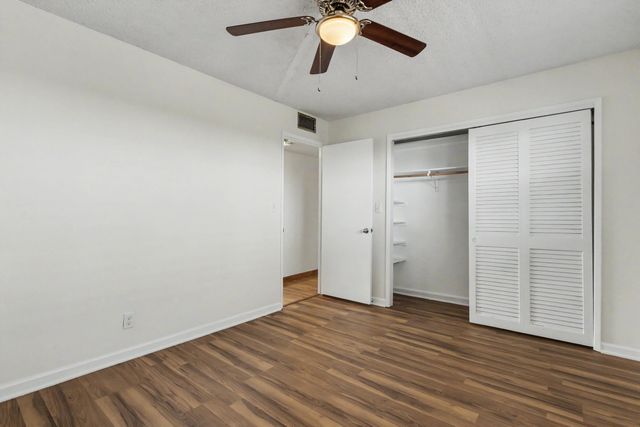 950 Hillcrest Drive 514, Hollywood, FL 33021
