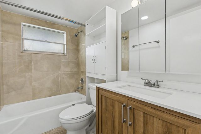 950 Hillcrest Drive 514, Hollywood, FL 33021