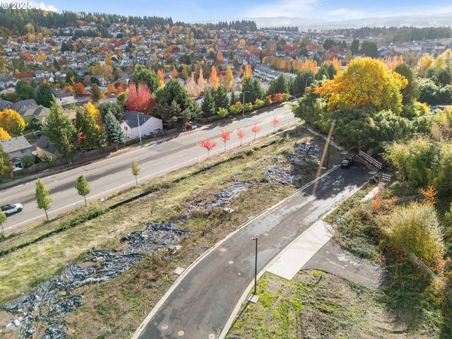 12450 Sw CURLEW Pl, Beaverton, OR 97007