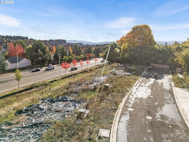 12450 Sw CURLEW Pl, Beaverton, OR 97007