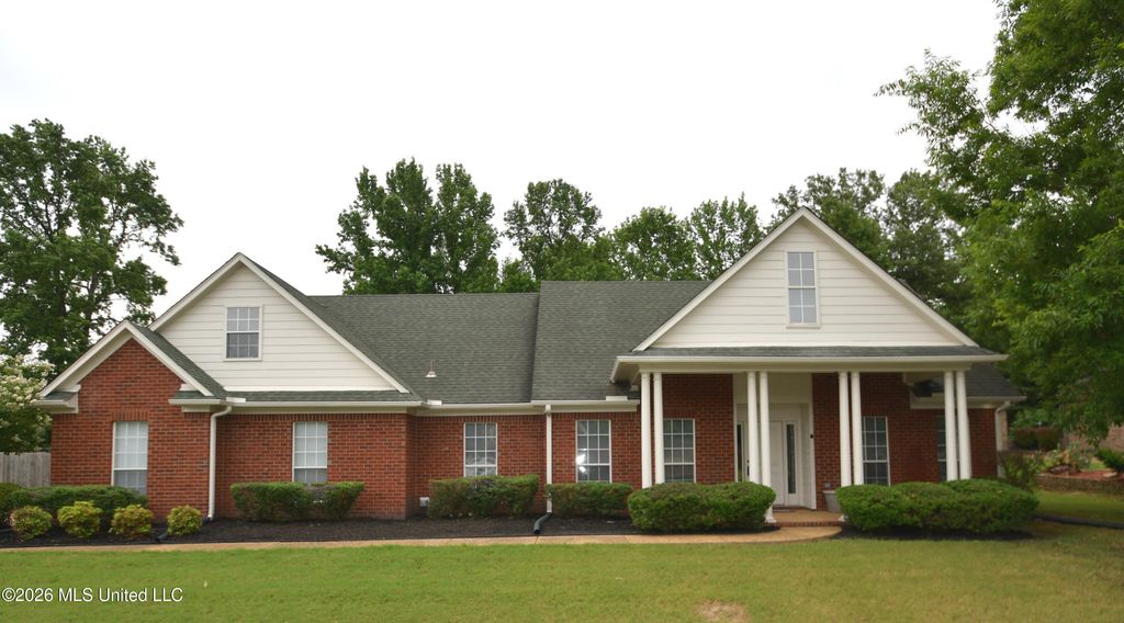 616 Ridge View Drive, Hernando, MS 38632 — exterior