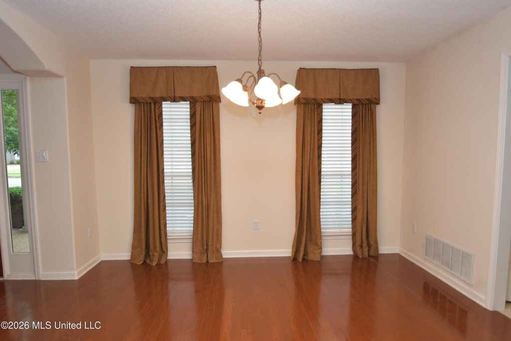 616 Ridge View Drive, Hernando, MS 38632 — photo 4