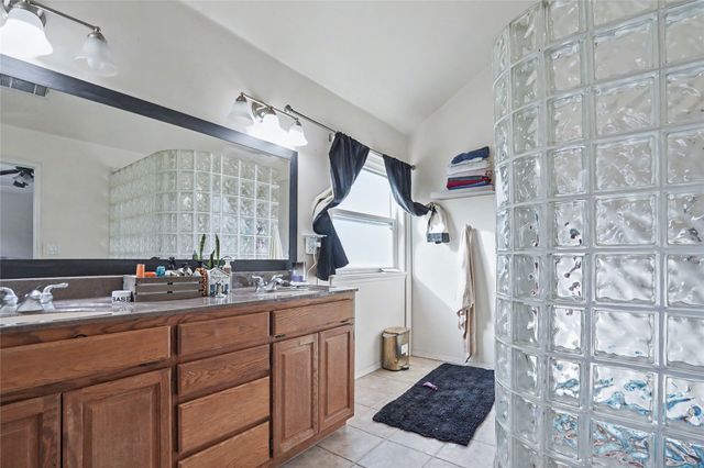 11951 N 168th East Place, Collinsville, OK 74021
