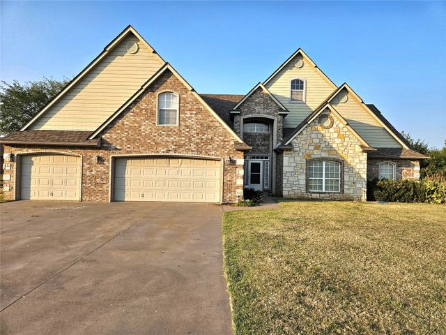 11951 N 168th East Place, Collinsville, OK 74021