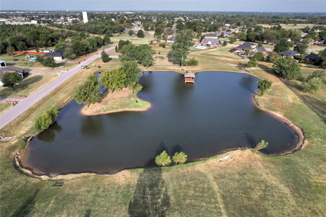11951 N 168th East Place, Collinsville, OK 74021