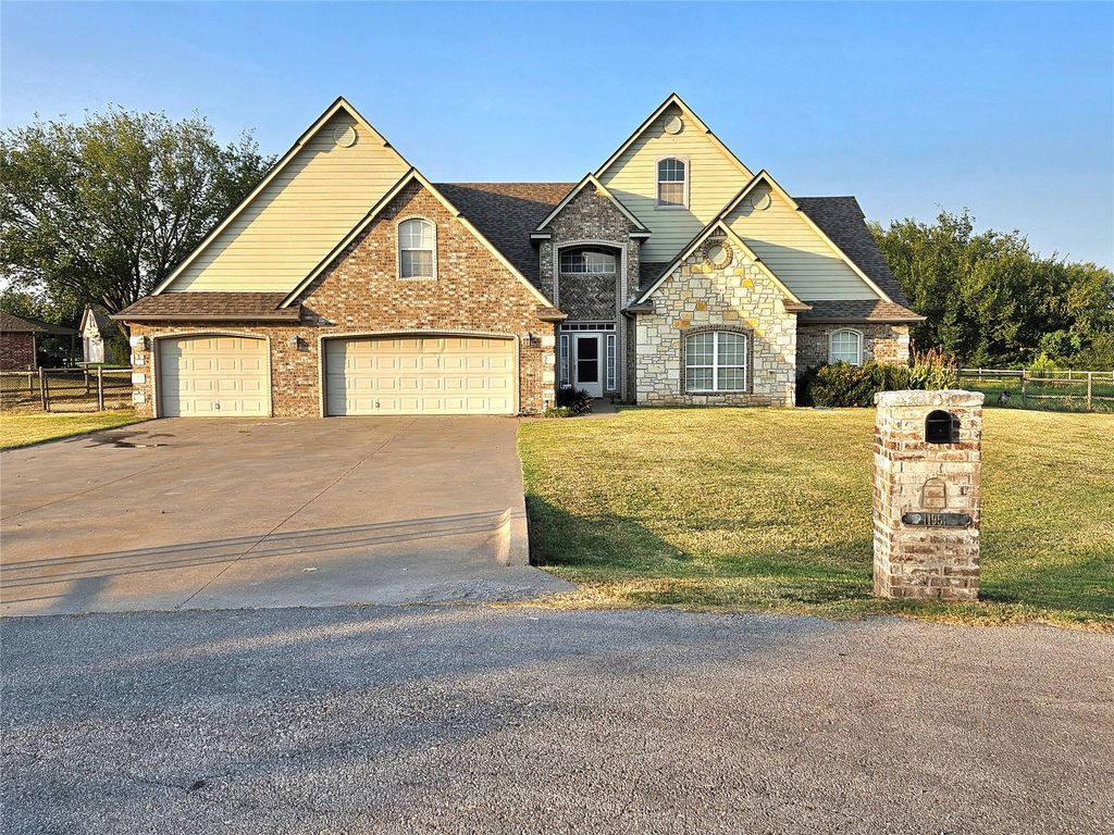 11951 N 168th East Place, Collinsville, OK 74021