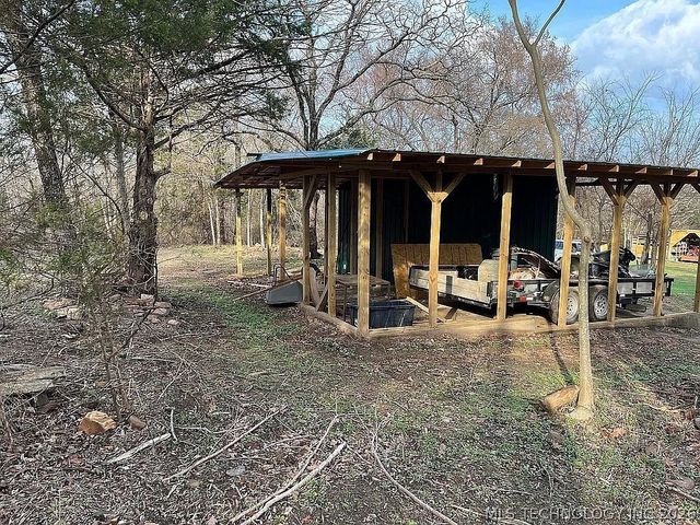 403993 E 1090 Road, Henryetta, OK 74437