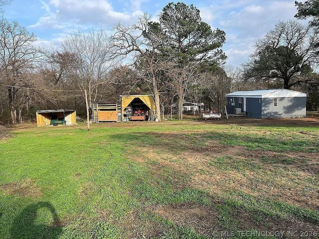 403993 E 1090 Road, Henryetta, OK 74437