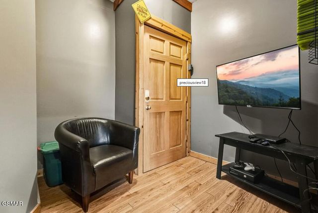 1781 Mountain Shadows Way, Gatlinburg, TN 37738