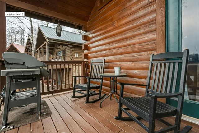 1781 Mountain Shadows Way, Gatlinburg, TN 37738