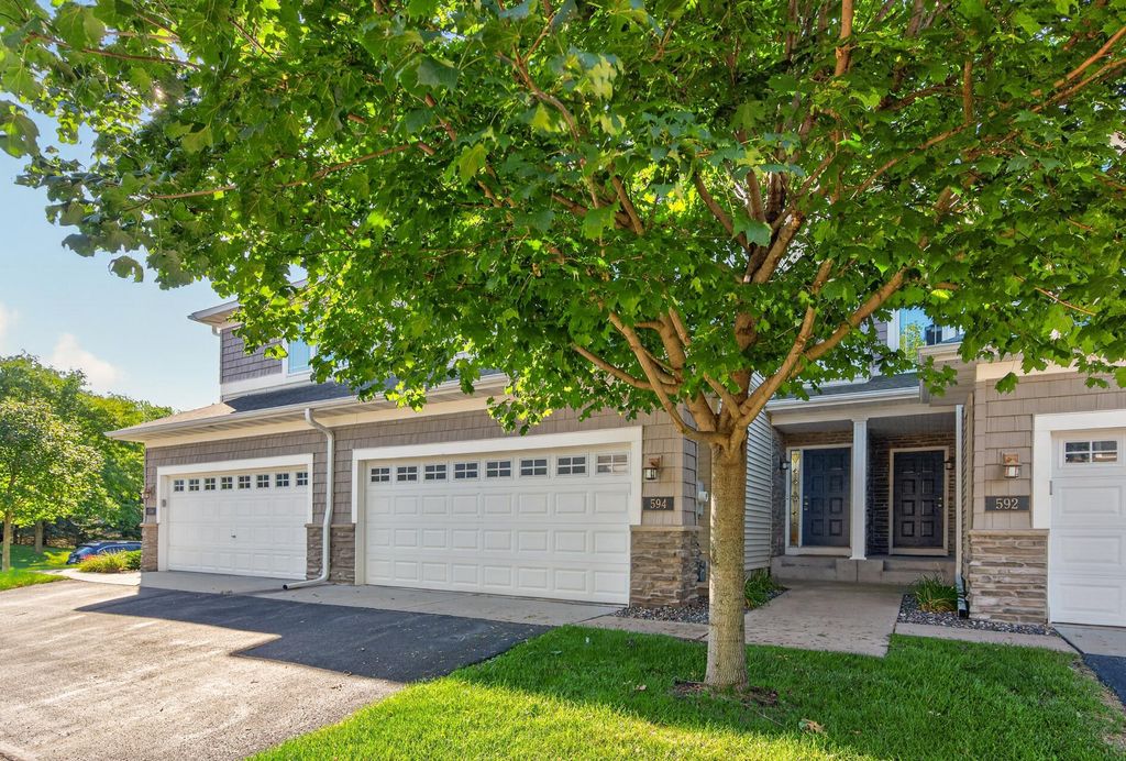 594 Sutherland Drive, Woodbury, MN 55129 — photo 3