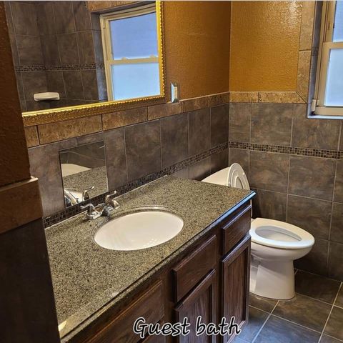 1809 Toplea Drive, Euless, TX 76040