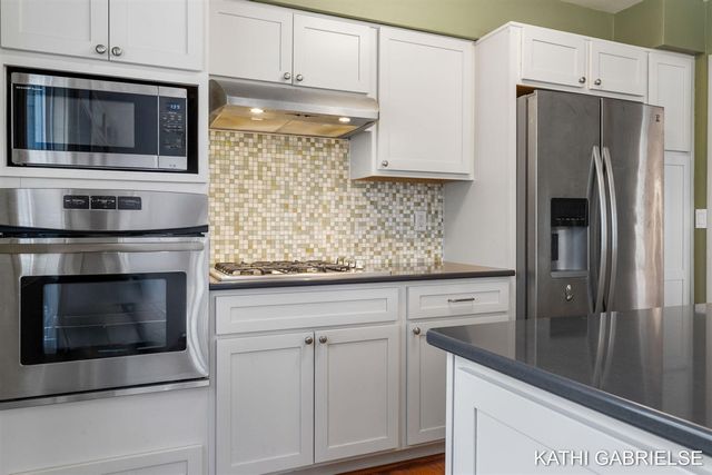 18091 Lovell Road, Spring Lake, MI 49456