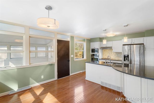 18091 Lovell Road, Spring Lake, MI 49456