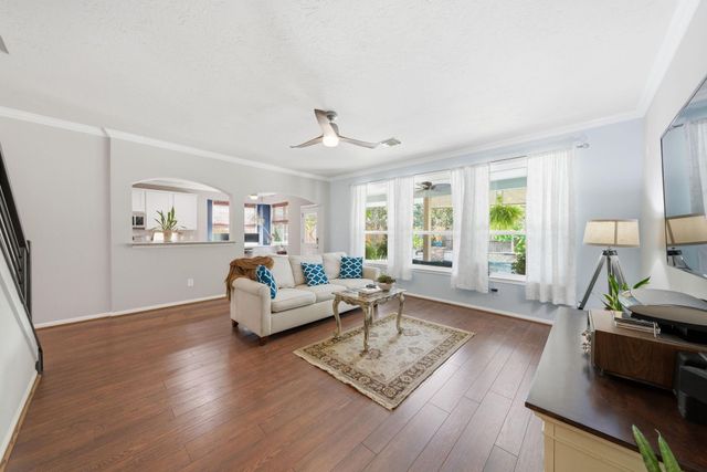 7527 Parkcross Place, Cypress, TX 77433