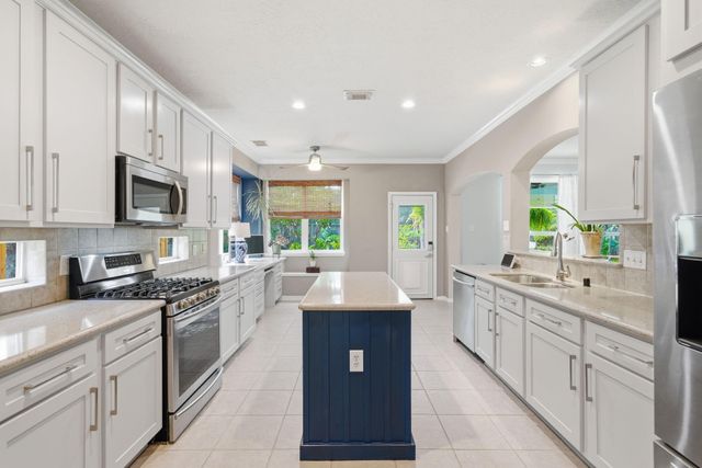 7527 Parkcross Place, Cypress, TX 77433