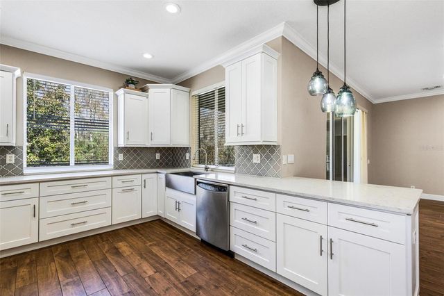 3906 WHISTLEWOOD CIRCLE, Lakeland, FL 33811