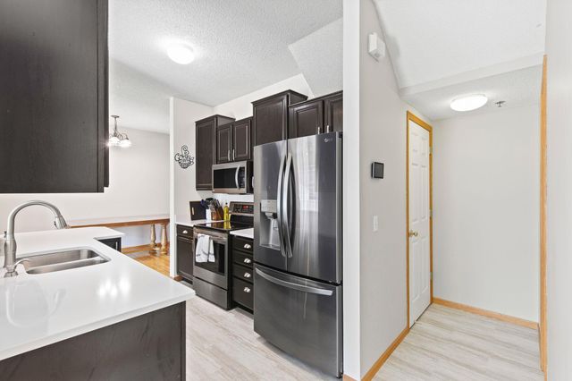 846 Coon Rapids Boulevard Extension NW 6, Coon Rapids, MN 55433
