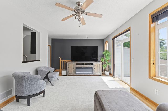 846 Coon Rapids Boulevard Extension NW 6, Coon Rapids, MN 55433