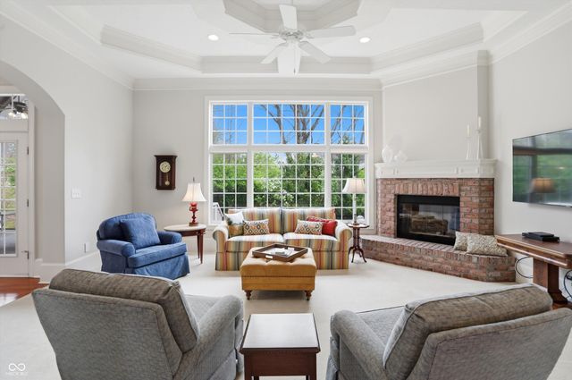 14381 Laura Vista Drive, Carmel, IN 46033
