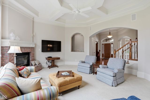 14381 Laura Vista Drive, Carmel, IN 46033