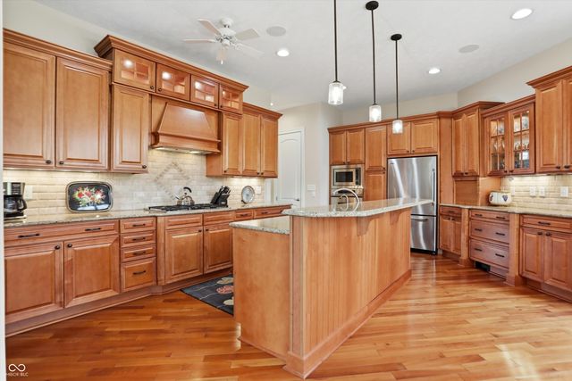 14381 Laura Vista Drive, Carmel, IN 46033