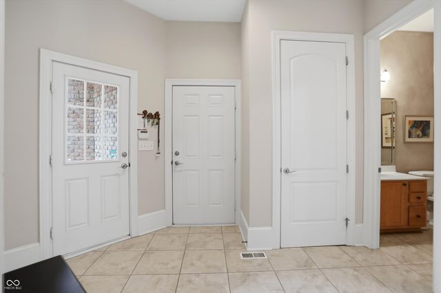 14381 Laura Vista Drive, Carmel, IN 46033