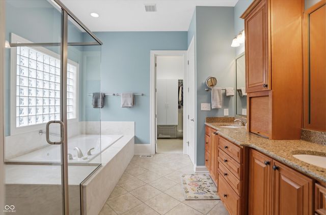 14381 Laura Vista Drive, Carmel, IN 46033