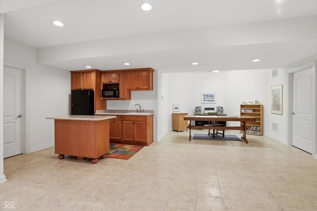 14381 Laura Vista Drive, Carmel, IN 46033