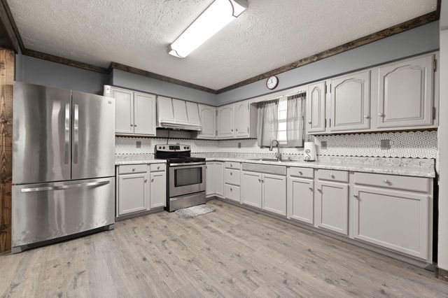 157 Estes Drive, Lancaster, KY 40444