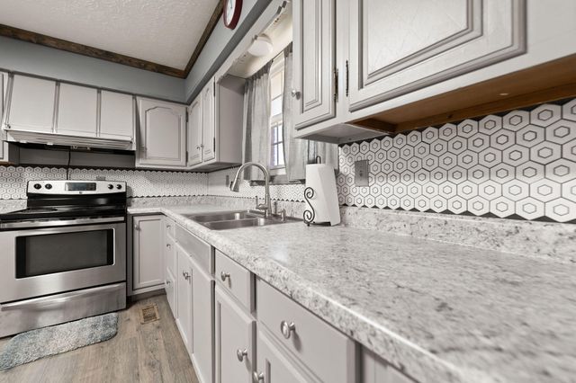 157 Estes Drive, Lancaster, KY 40444