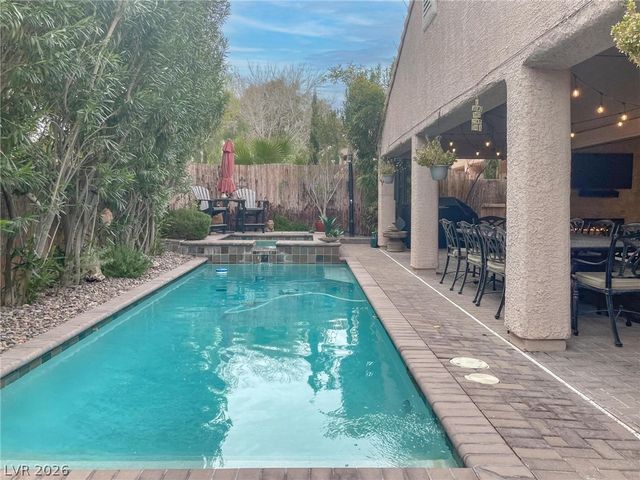 956 Puerta Del Sol Drive, Las Vegas, NV 89138