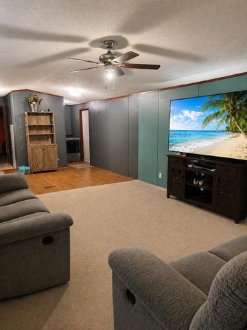 3124 Shaw Road, Manning, SC 29102