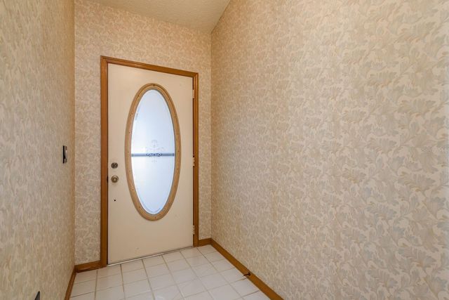 752 BRITTANY PARK BOULEVARD, Tarpon Springs, FL 34689