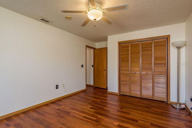 752 BRITTANY PARK BOULEVARD, Tarpon Springs, FL 34689