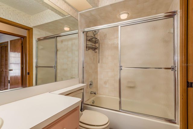 752 BRITTANY PARK BOULEVARD, Tarpon Springs, FL 34689