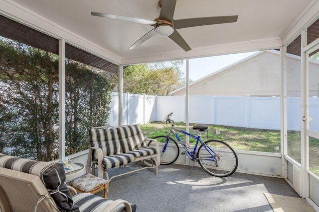 752 BRITTANY PARK BOULEVARD, Tarpon Springs, FL 34689