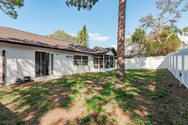 752 BRITTANY PARK BOULEVARD, Tarpon Springs, FL 34689