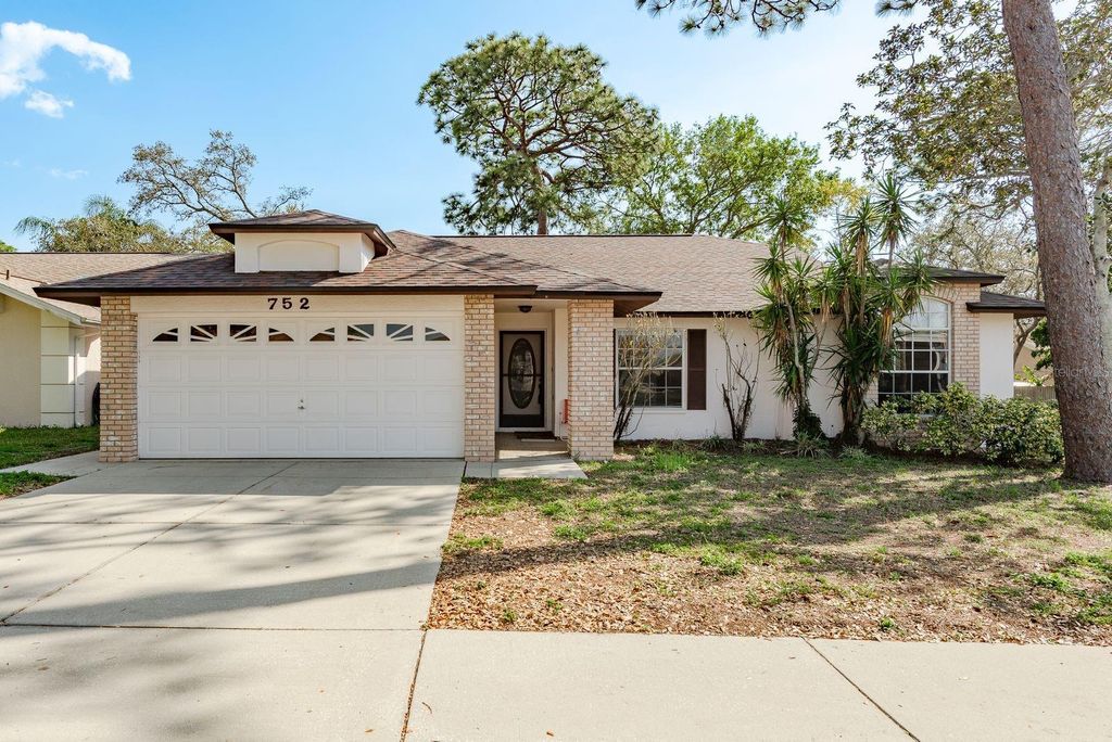 752 BRITTANY PARK BOULEVARD, Tarpon Springs, FL 34689